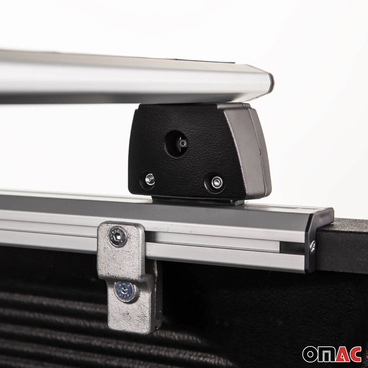 Menabo Dachträger für Chevrolet Silverado Laderaumrollo Ladeflächenträger - Image 8